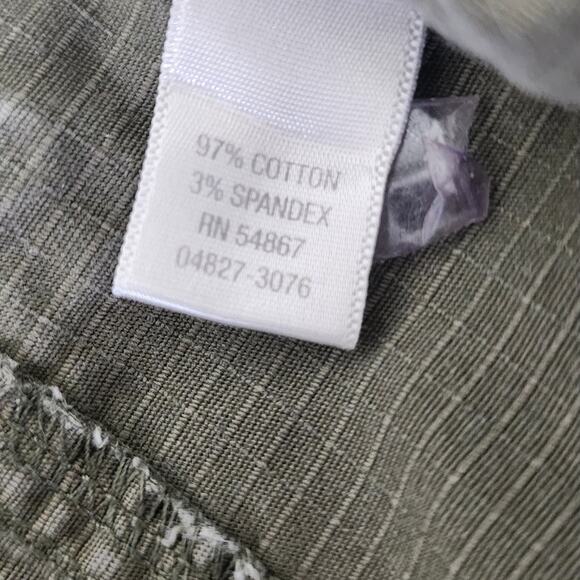 Cj Banks Light Olive Green Mid Rise Stretch Cotton Capri Pants Women's Size 4 - Picture 11 of 13